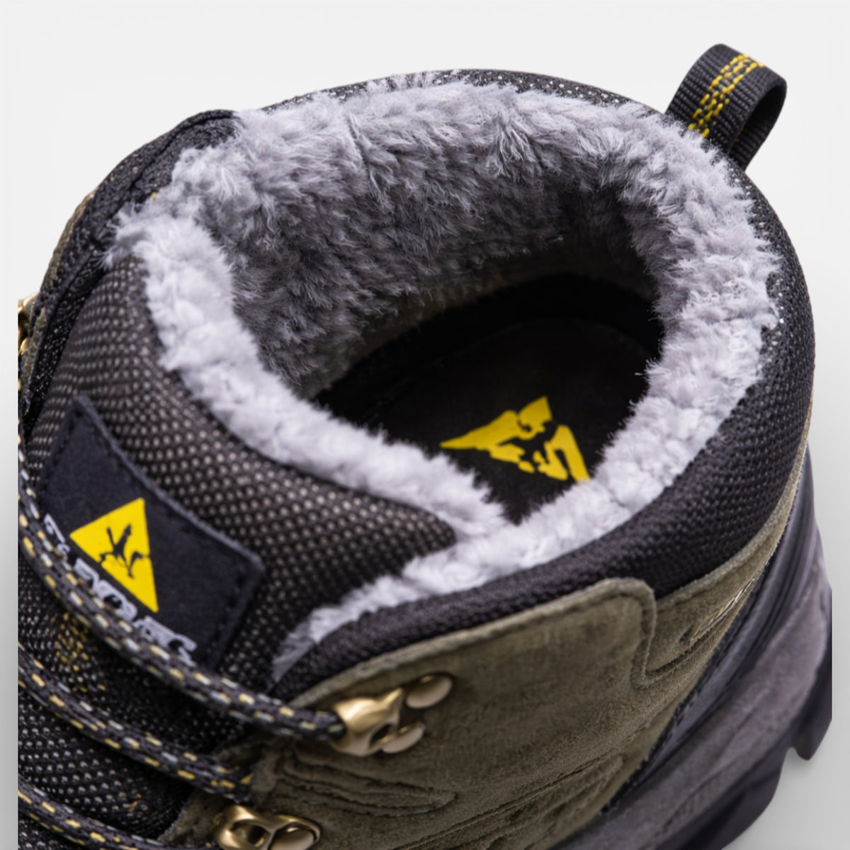 Chaussures de marche robustes et imperméables pour tous les terrains